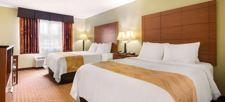 品质酒店及套房-威斯康星戴尔市中心-水上乐园区(Quality Inn & Suites Wisconsin Dells Downtown - Waterparks Area)图片