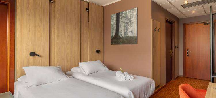 库尼欧克里斯特尔 B&B 酒店(B&B Hotel Cuneo Cristal)图片