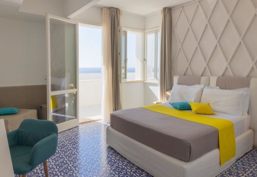 Grand Hotel Riviera - CdshotelsHotel Overview