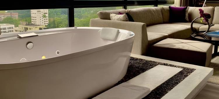 麦地那约克豪华套房(Bluedoors York Luxury Suites)图片