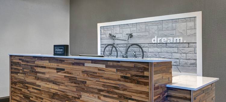 希尔顿欢朋酒店-法明顿(Hampton Inn Farmington)图片