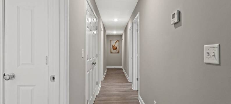 Bourbon Chaser- Horse Park 12min, Ark 30min, Hot Tub, 4 Bedrooms, Walk Downtown图片