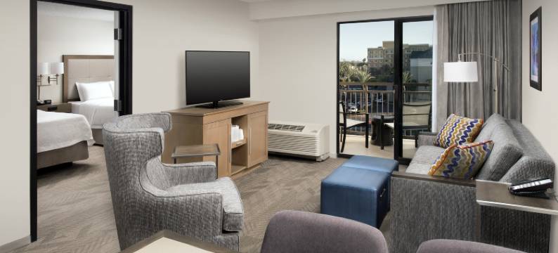阿纳海姆加登格罗夫欢朋套房酒店(Hampton Inn & Suites Anaheim Garden Grove)图片