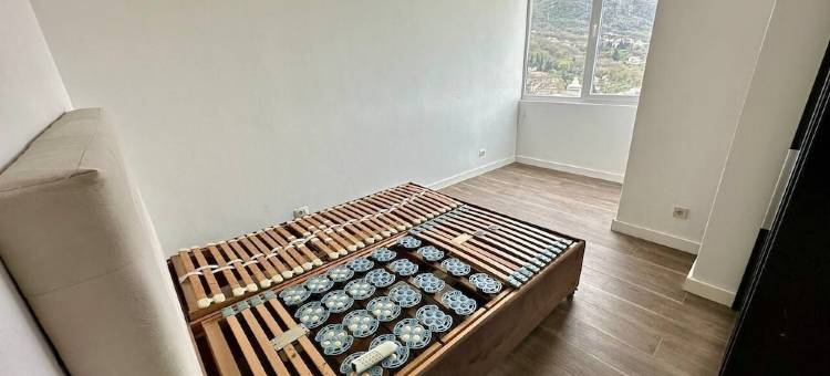 位于格拉博瓦茨的6卧室-180平方米|带3个独立浴室(Guest House West Gate)图片