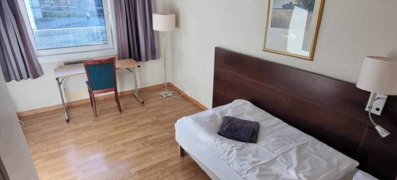 斯托德民众高等学校夏季酒店(Stord Folkehøgskule Sommarhotell Leirvik)图片