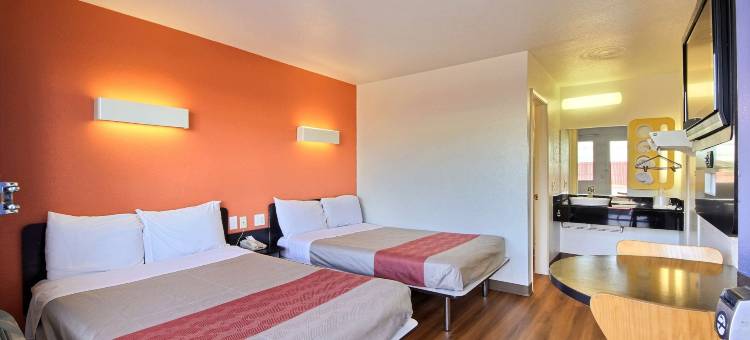 德克萨斯拉雷多 - 南 6 号汽车旅馆(Motel 6 Laredo, TX - South)图片