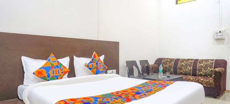 FabHotel Om Sai I图片