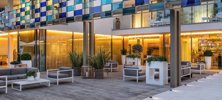 伊甸园度假酒店(Eden Reserve Hotel)图片