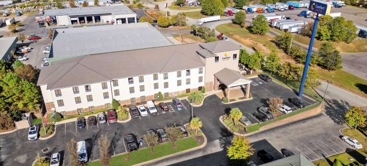 奥古斯塔河岸舒适套房酒店(Comfort Suites Augusta Riverwatch)图片