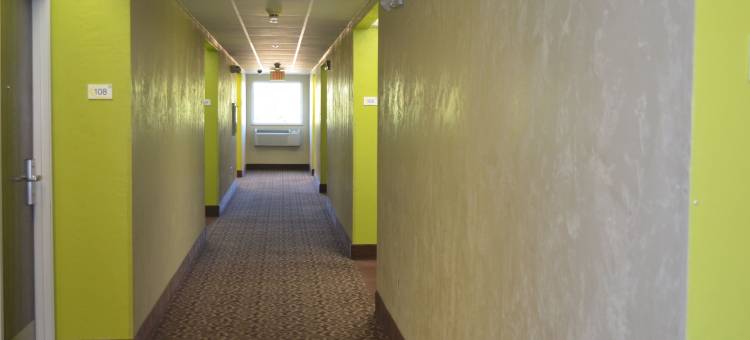 罗斯堡温德姆速8酒店(Super 8 by Wyndham Roseburg)图片