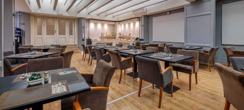 圣女德洛斯雷耶斯酒店(Virgen de Los Reyes)图片