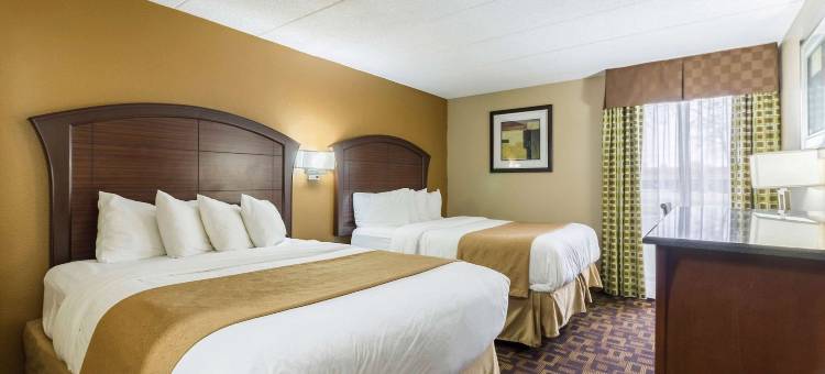 凯艺套房酒店-阿登希尔斯/圣保罗北(Quality Inn & Suites Arden Hills - Saint Paul North)图片