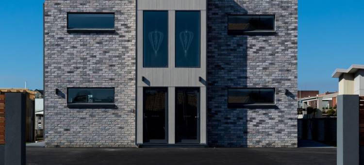 阿尔弗斯通水滨公寓酒店(Ulverstone Waterfront Apartments)图片