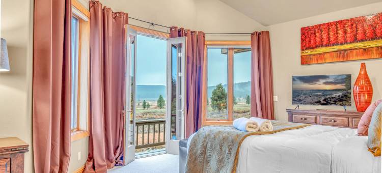 Hot Tub and Game Room - Stunning Tahoe Escape图片