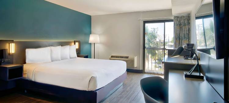 洛杉矶南湾劳恩代尔6号公寓套房酒店(Suites Lawndale, CA – South Bay)图片