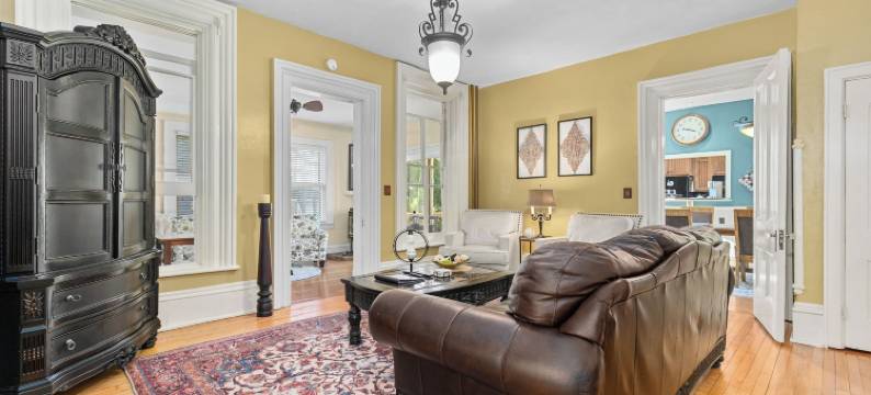 布雷伍德旅馆(Braywood Inn)图片