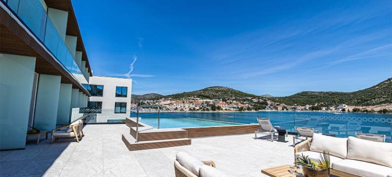 马里努斯海滩酒店(Marinus Beach Hotel)图片