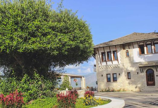 Kerculla Resort Hotel Overview