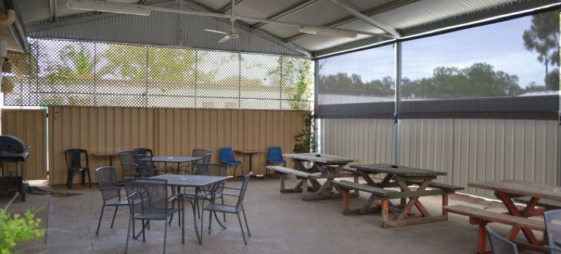 巴尔拉纳德山姆洛克酒店汽车旅馆(The Shamrock Hotel Balranald)图片