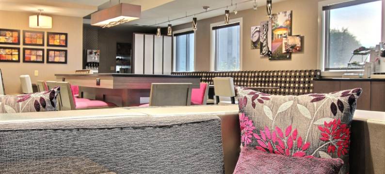 Holiday Inn Express 法戈，西英亩(Holiday Inn Express FARGO-WEST ACRES by IHG)图片