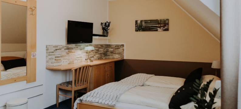 加斯特豪斯费尔迪吉森酒店(Restaurant Gästehaus Feldkirchen)图片