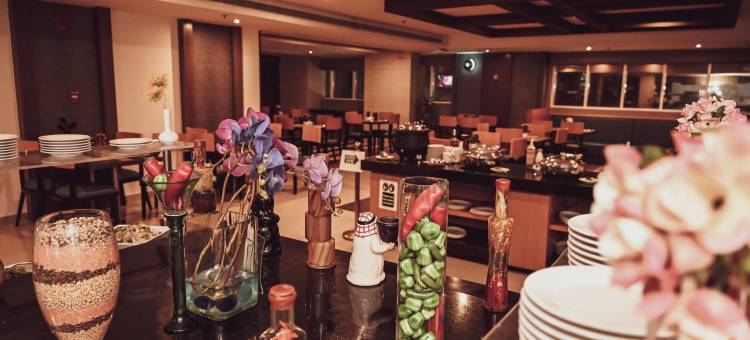 富查伊拉V酒店(V Hotel Fujairah)图片