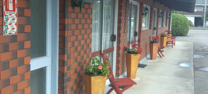 红木汽车旅馆(Redwood Lodge Motel)图片