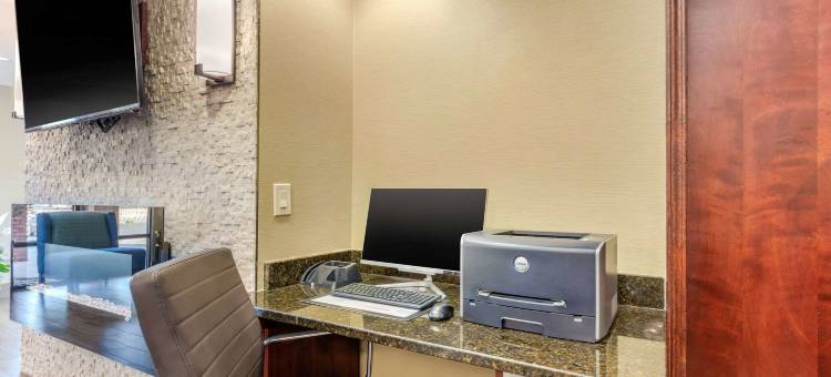 舒适酒店勒诺城-诺克斯维尔(Comfort Inn Lenoir City-Knoxville)图片