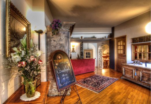 Meublè Garnì Della Contea Hotel Overview