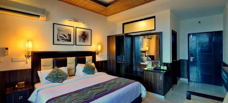 卡绍利珍品酒店(Kasauli Exotica)图片