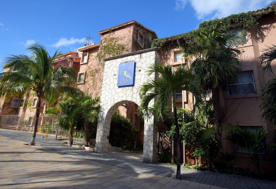 Tukan Hotel Playa del CarmenOver view
