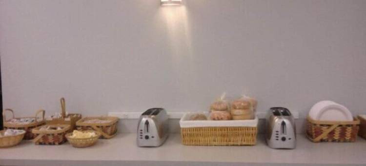 鹌鹑巢套房酒店(Quail's Nest Inn & Suites)图片