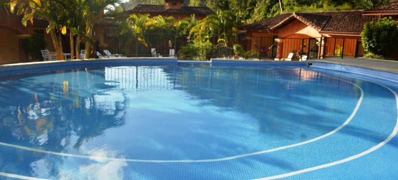 瓦耶埃斯孔迪多度假村(Valle Escondido Resort)图片