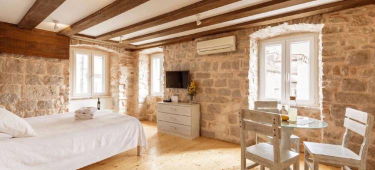 4 stars Stone Walls' - Sunny, cozy Studio right in the centre of Split图片
