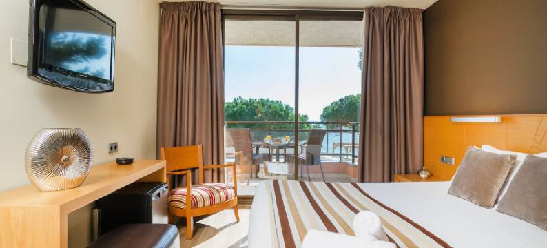 圣普尔酒店及餐厅(Hotel Restaurant Sant Pol)图片