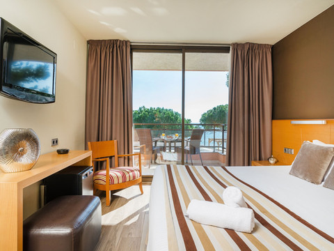 圣普尔酒店及餐厅