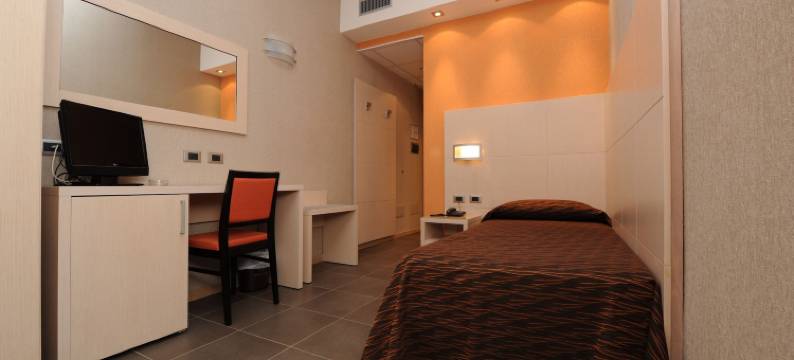 凯沃尔酒店(Hotel Cavour)图片