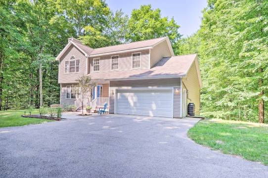 位于Beulah的家庭住宅 ~ 距离市中心和海滩2英里!(Beulah Family Home ~ 2 Mi to Dtwn + Beach!)