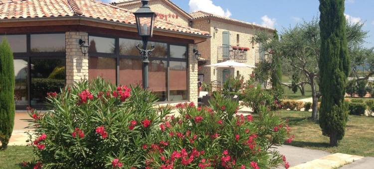 勒马蒙佩雷之家酒店(Hôtel et Restaurant Logis le Mas de Mon Père)图片