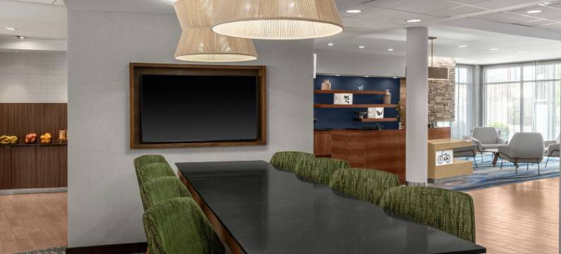 卡尔霍恩万枫酒店及套房(Fairfield Inn & Suites Calhoun)图片