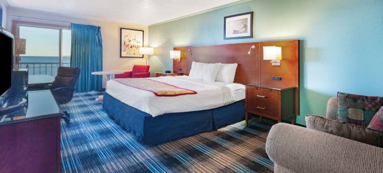 圣伊尼亚斯湖滨戴斯套房酒店(Days Inn & Suites by Wyndham St. Ignace Lakefront)图片