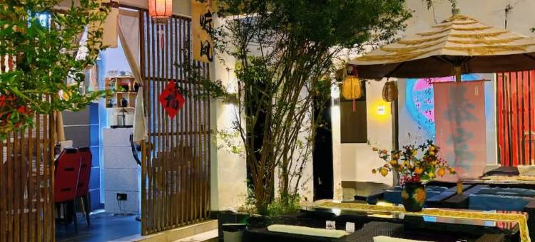 蝉意民枫民宿(中山崖口店)图片