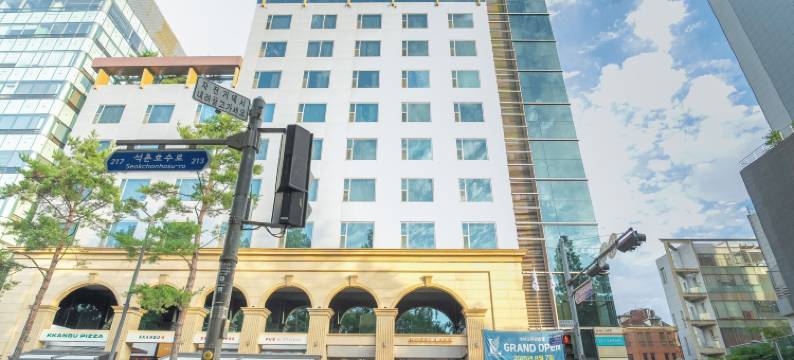 湖畔酒店(Lake  Hotel)图片