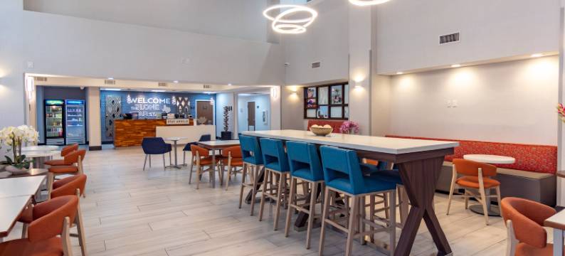 登顿欢朋套房酒店(Hampton Inn & Suites Denton)图片