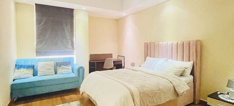 COZYHOME apartment in enchanting Dubai with WiFi, fitness room, AC图片