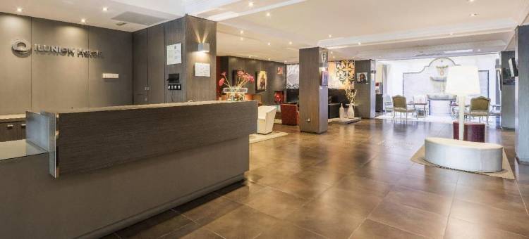 珀蒂宫特里亚纳小宫酒店(Petit Palace Puerta de Triana)图片