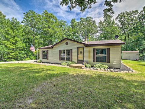 长湖和潜鸟湖之间的舒适海尔住宅!