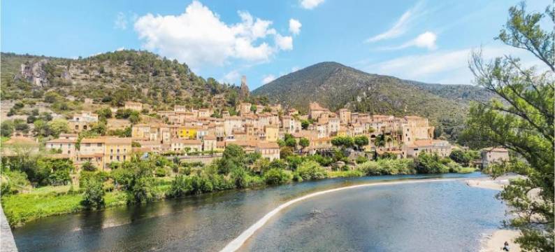 Hillside Retreat in Roquebrun图片