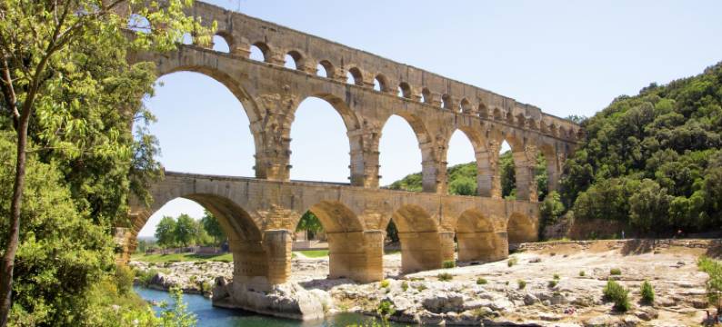 Villa in Lédenon with Private Pool图片