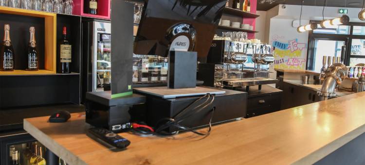 宜必思尚品克莱蒙费朗共和广场酒店(Ibis Styles Clermont-Ferrand République)图片